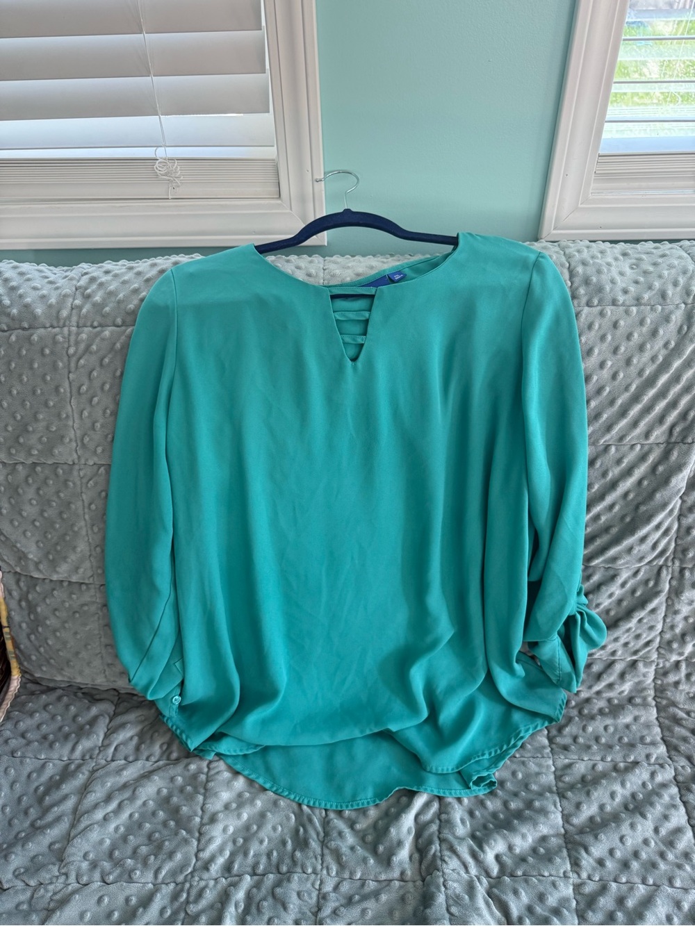 Apt. 9 Teal V-Notch Long-Sleeve Blouse